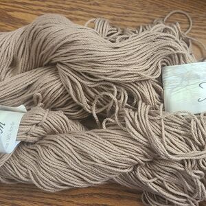 Cascade Yarns Yarn Avalon 50% Cotton 50% Acrylic Tan